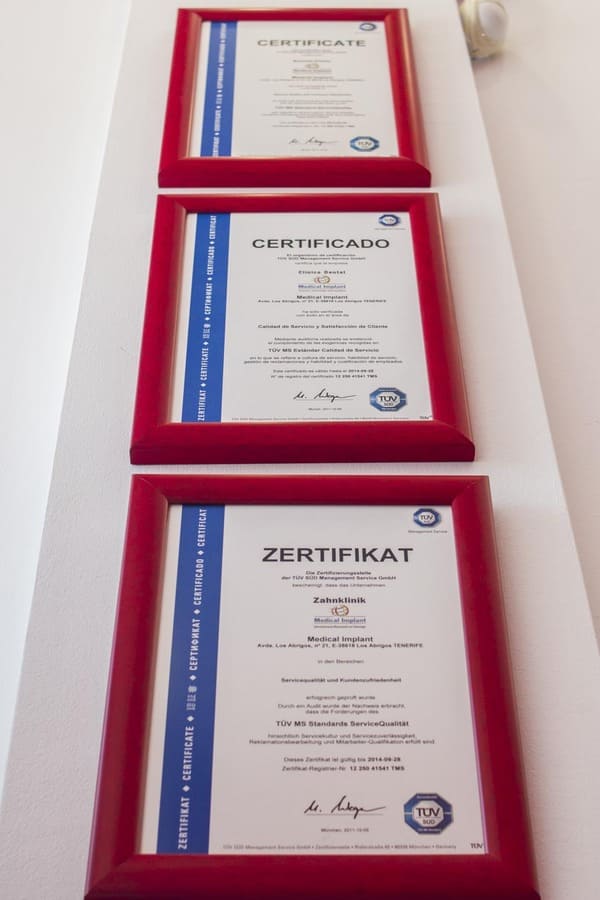 Medical Implant Zertifikate